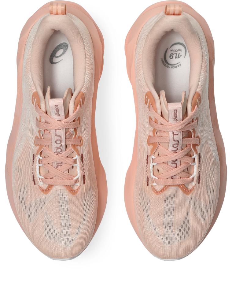 Novablast 5 - women Std (standard width)
